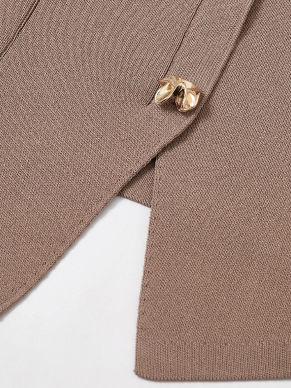 #97954 🛑S,M,L HIGH END Heart Shape Mocha Knit Top with Gold Accent Button - Picture 2 of 4